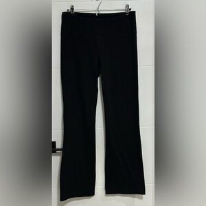 Old Navy: Women’s Leggings- Size Large (Inseam approx 30in)